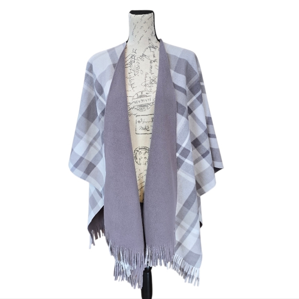 Rachel Roy Gray White Plaid Fleece Fringed Wrap Poncho Cape OS